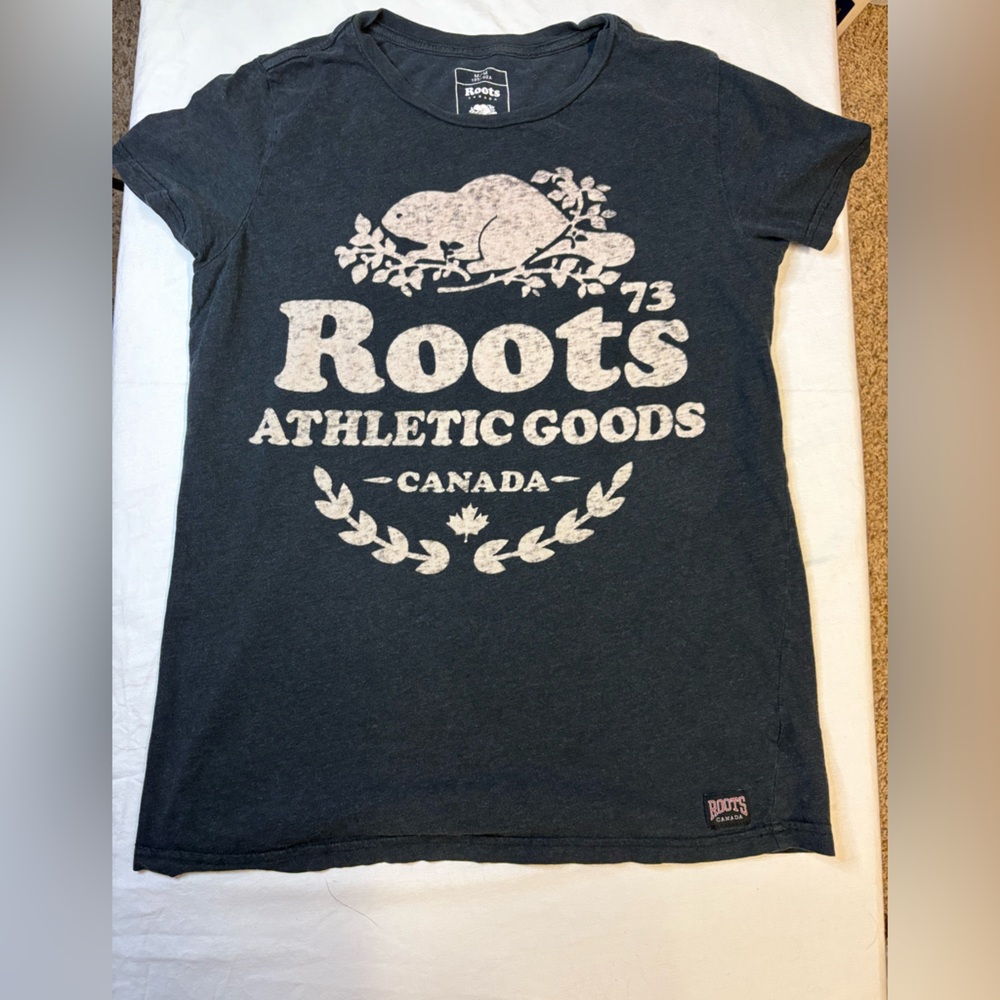 Roots Canada Athletic Black Tee with White Beaver Logo